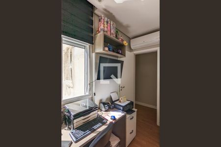 Apartamento à venda com 116m², 2 quartos e 2 vagas Apartamento à venda com 116m², 2 quartos e 2 vagasQuarto da suíte 2