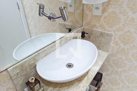 Apartamento à venda com 116m², 2 quartos e 2 vagas Apartamento à venda com 116m², 2 quartos e 2 vagasLavabo