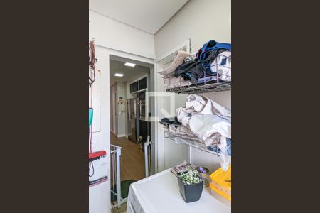 Apartamento à venda com 116m², 2 quartos e 2 vagas Apartamento à venda com 116m², 2 quartos e 2 vagasÁrea de serviço