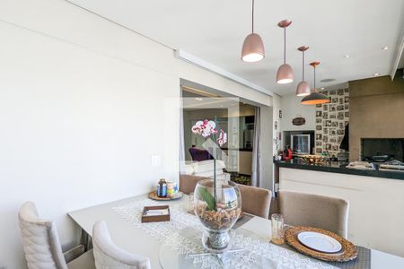 Apartamento à venda com 116m², 2 quartos e 2 vagas Apartamento à venda com 116m², 2 quartos e 2 vagasVaranda