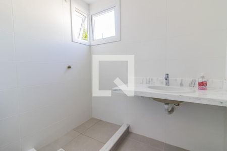 Casa de condomínio à venda com 188m², 3 quartos e 2 vagas Casa de condomínio à venda com 188m², 3 quartos e 2 vagasBanheiro Social