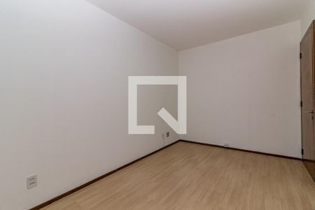 Dormitório de apartamento para alugar com 1 quarto, 42m² em Medianeira, Porto Alegre