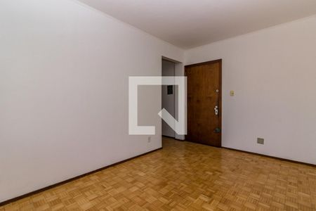 Sala de apartamento para alugar com 1 quarto, 42m² em Medianeira, Porto Alegre