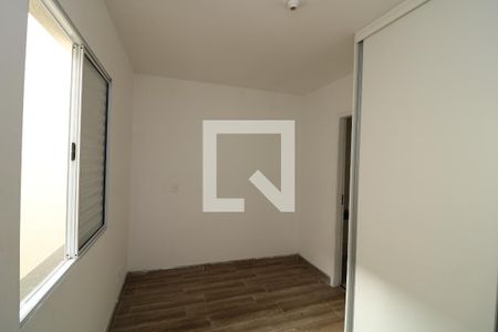 Casa à venda com 110m², 3 quartos e 2 vagasSuíte 2