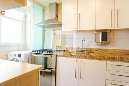 Apartamento para alugar com 68m², 2 quartos e 1 vagaCozinha e Área de Serviço