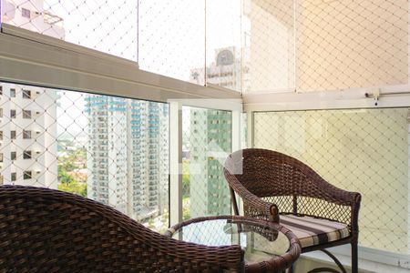 Varanda da Sala de apartamento para alugar com 2 quartos, 68m² em Barra da Tijuca, Rio de Janeiro