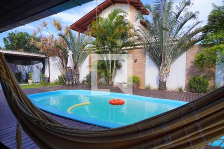 Casa para alugar com 300m², 4 quartos e 2 vagasPiscina