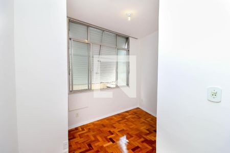 Quarto de kitnet/studio para alugar com 1 quarto, 40m² em Glória, Rio de Janeiro