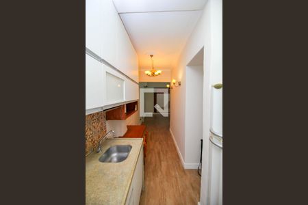 Apartamento à venda com 60m², 2 quartos e sem vaga Apartamento à venda com 60m², 2 quartos e sem vagaCozinha - Armários