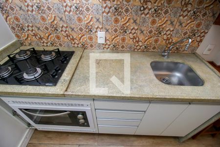 Apartamento à venda com 60m², 2 quartos e sem vaga Apartamento à venda com 60m², 2 quartos e sem vagaCozinha - Armários