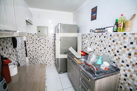 Cozinha de apartamento à venda com 2 quartos, 43m² em Jardim Vivan, São Paulo