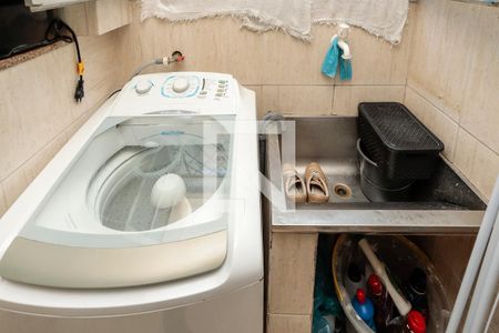 Apartamento à venda com 56m², 3 quartos e 1 vaga Apartamento à venda com 56m², 3 quartos e 1 vagaÁrea de Serviço