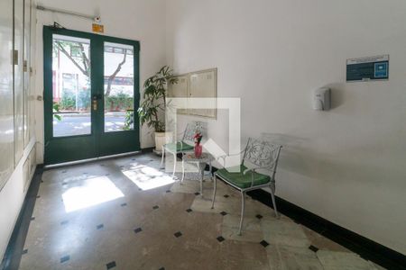 Apartamento para alugar com 75m², 2 quartos e sem vaga Apartamento para alugar com 75m², 2 quartos e sem vagaHall