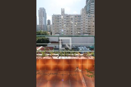 Apartamento para alugar com 75m², 2 quartos e sem vaga Apartamento para alugar com 75m², 2 quartos e sem vagaVaranda