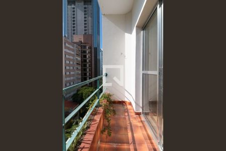 Apartamento para alugar com 75m², 2 quartos e sem vaga Apartamento para alugar com 75m², 2 quartos e sem vagaVaranda