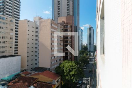 Apartamento para alugar com 75m², 2 quartos e sem vaga Apartamento para alugar com 75m², 2 quartos e sem vagaVaranda
