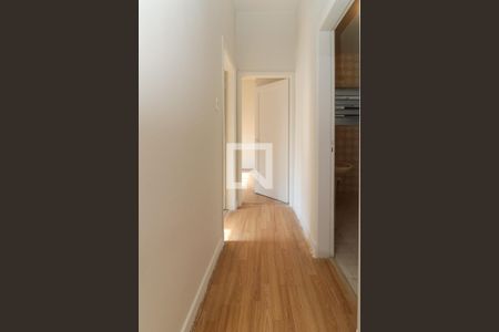 Apartamento para alugar com 75m², 2 quartos e sem vaga Apartamento para alugar com 75m², 2 quartos e sem vagaCorredor