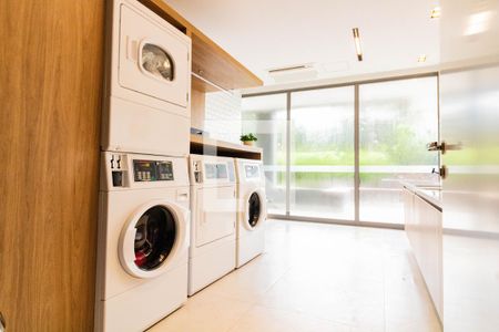 Studio à venda com 28m², 1 quarto e sem vaga Studio à venda com 28m², 1 quarto e sem vagaLavanderia