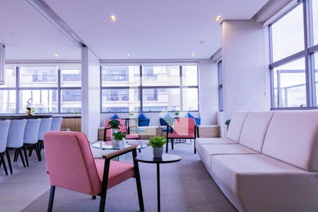 Studio à venda com 28m², 1 quarto e sem vaga Studio à venda com 28m², 1 quarto e sem vagaÁrea comum - Salão de festas