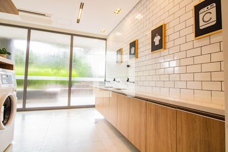 Studio à venda com 28m², 1 quarto e sem vaga Studio à venda com 28m², 1 quarto e sem vagaLavanderia