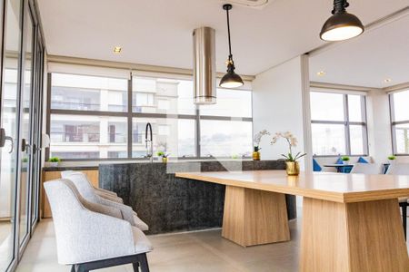 Studio à venda com 28m², 1 quarto e sem vaga Studio à venda com 28m², 1 quarto e sem vagaÁrea comum - Salão de festas