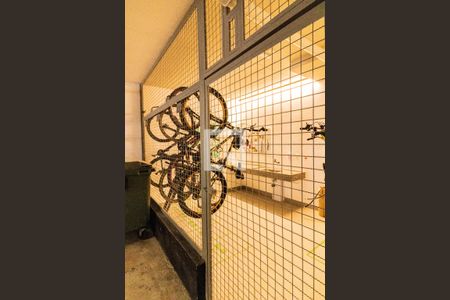 Studio à venda com 28m², 1 quarto e sem vaga Studio à venda com 28m², 1 quarto e sem vagaBicicletario