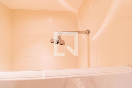 Studio à venda com 28m², 1 quarto e sem vaga Studio à venda com 28m², 1 quarto e sem vagaDetalhe do banheiro