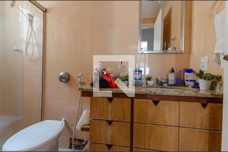 Apartamento à venda com 66m², 2 quartos e 1 vagaBanheiro 