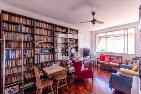 Apartamento à venda com 66m², 2 quartos e 1 vagaSala