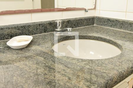 Apartamento para alugar com 110m², 3 quartos e sem vagaBanheiro da Suíte