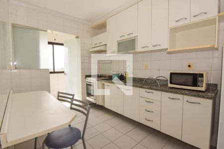 Apartamento para alugar com 110m², 3 quartos e sem vagaCozinha