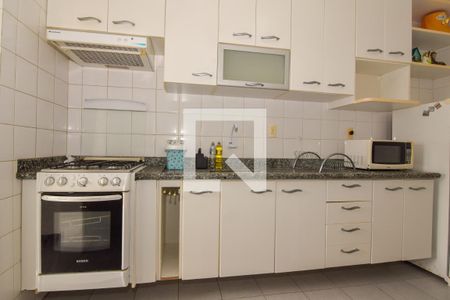 Apartamento para alugar com 110m², 3 quartos e sem vagaCozinha
