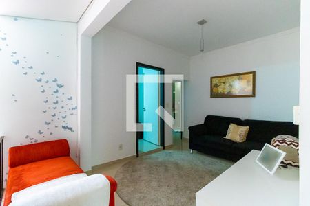 Sala de casa à venda com 4 quartos, 274m² em Vila Industrial, Campinas