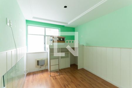 Apartamento à venda com 105m², 2 quartos e 1 vagaQuarto