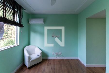 Apartamento à venda com 105m², 2 quartos e 1 vagaSuíte