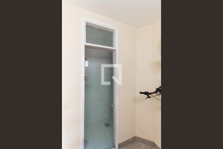 Apartamento à venda com 105m², 2 quartos e 1 vagaBanheiro de Serviço