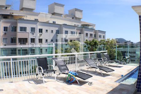 Apartamento para alugar com 60m², 3 quartos e 1 vagaÁrea comum - Piscina