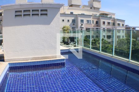 Apartamento para alugar com 60m², 3 quartos e 1 vagaÁrea comum - Piscina