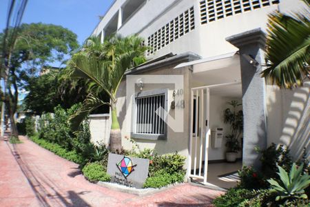 Apartamento para alugar com 60m², 3 quartos e 1 vagaFachada