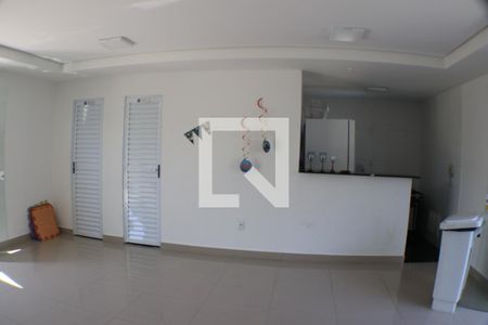 Apartamento para alugar com 60m², 3 quartos e 1 vagaÁrea comum - Salão de festas