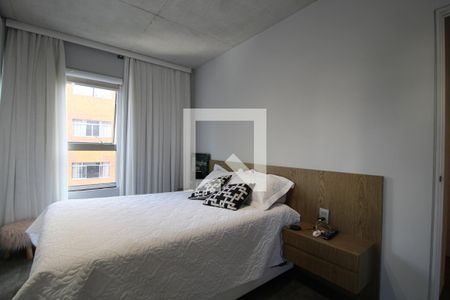 Suíte 1 de apartamento para alugar com 2 quartos, 70m² em Jardim das Acácias, São Paulo