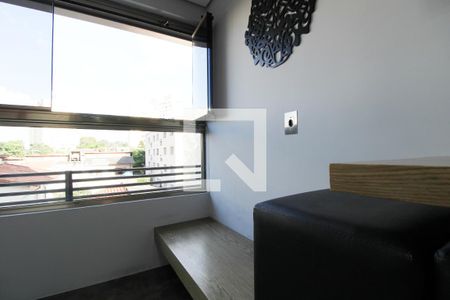 Apartamento à venda com 70m², 2 quartos e 1 vagaÁrea de Serviço