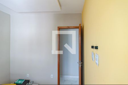 Casa à venda com 180m², 4 quartos e 2 vagasQuarto 3