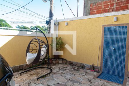 Casa à venda com 180m², 4 quartos e 2 vagasGaragem