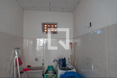 Casa à venda com 180m², 4 quartos e 2 vagasArea de Serviço