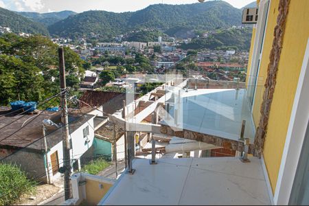 Casa à venda com 180m², 4 quartos e 2 vagasQuarto 2 - Suite