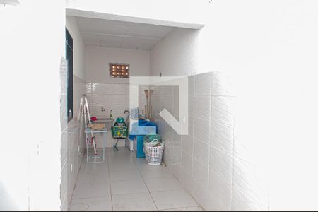 Casa à venda com 180m², 4 quartos e 2 vagasArea de Serviço