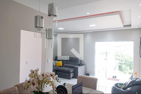 Casa à venda com 4 quartos, 180m² em Taquara, Rio de Janeiro