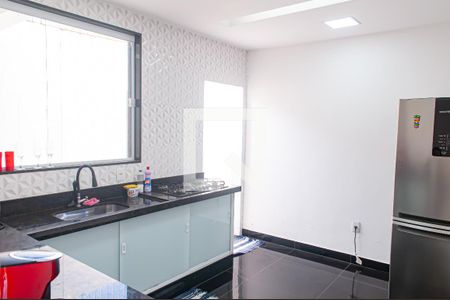 Casa à venda com 180m², 4 quartos e 2 vagasCozinha