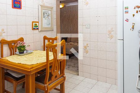 Cozinha de apartamento à venda com 2 quartos, 113m² em Vila do Castelo, São Paulo
